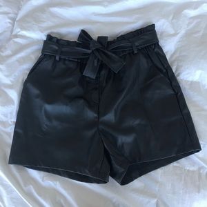 Faux leather high waist paper bag shorts. Size 10